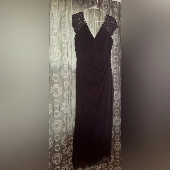 Beautiful purple ruched gown by Xscape - Picture 2 of 4